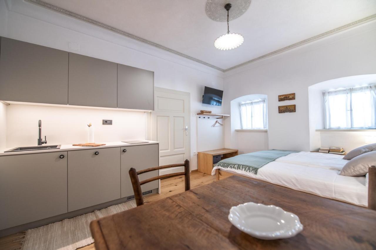 Appartamento Meznarija Radovljica Esterno foto