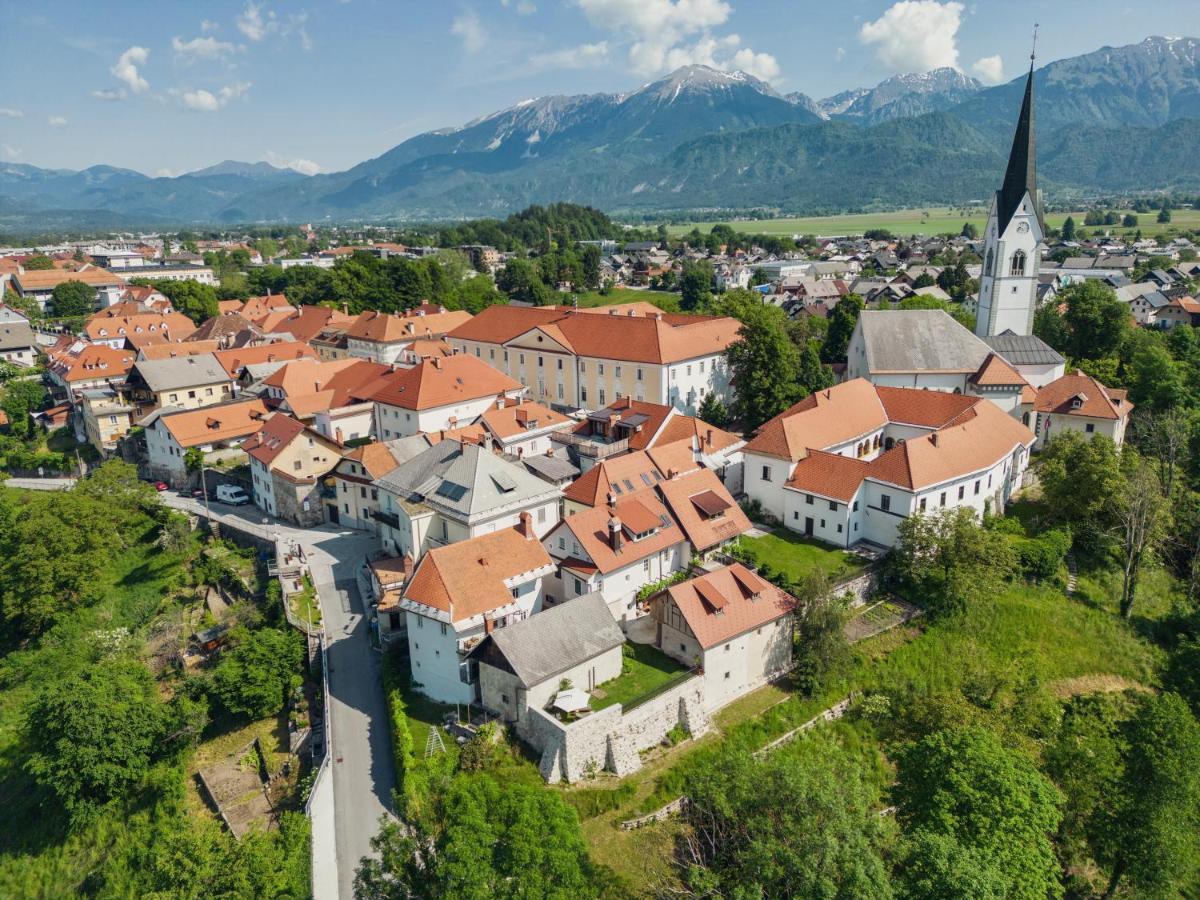 Appartamento Meznarija Radovljica Esterno foto